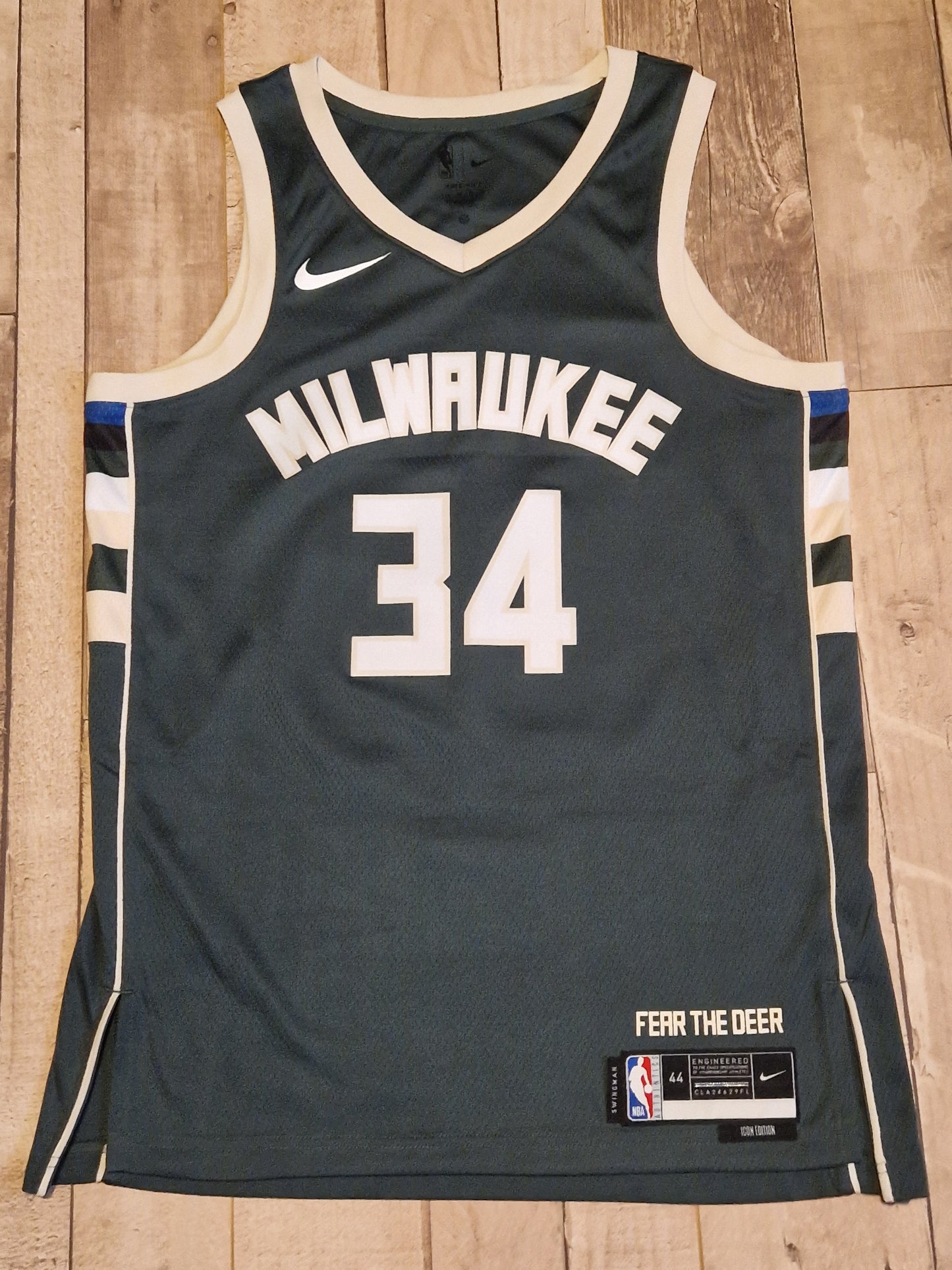 Milwaukee Bucks Giannis Antetokounmpo Jersey