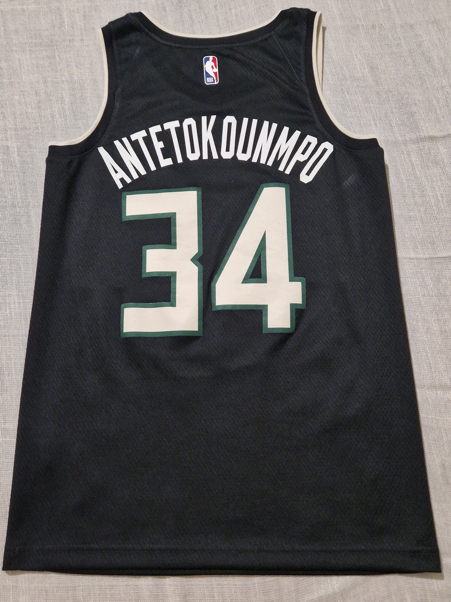 NBA Milwaukee Bucks Giannis Antetokounmpo Jersey