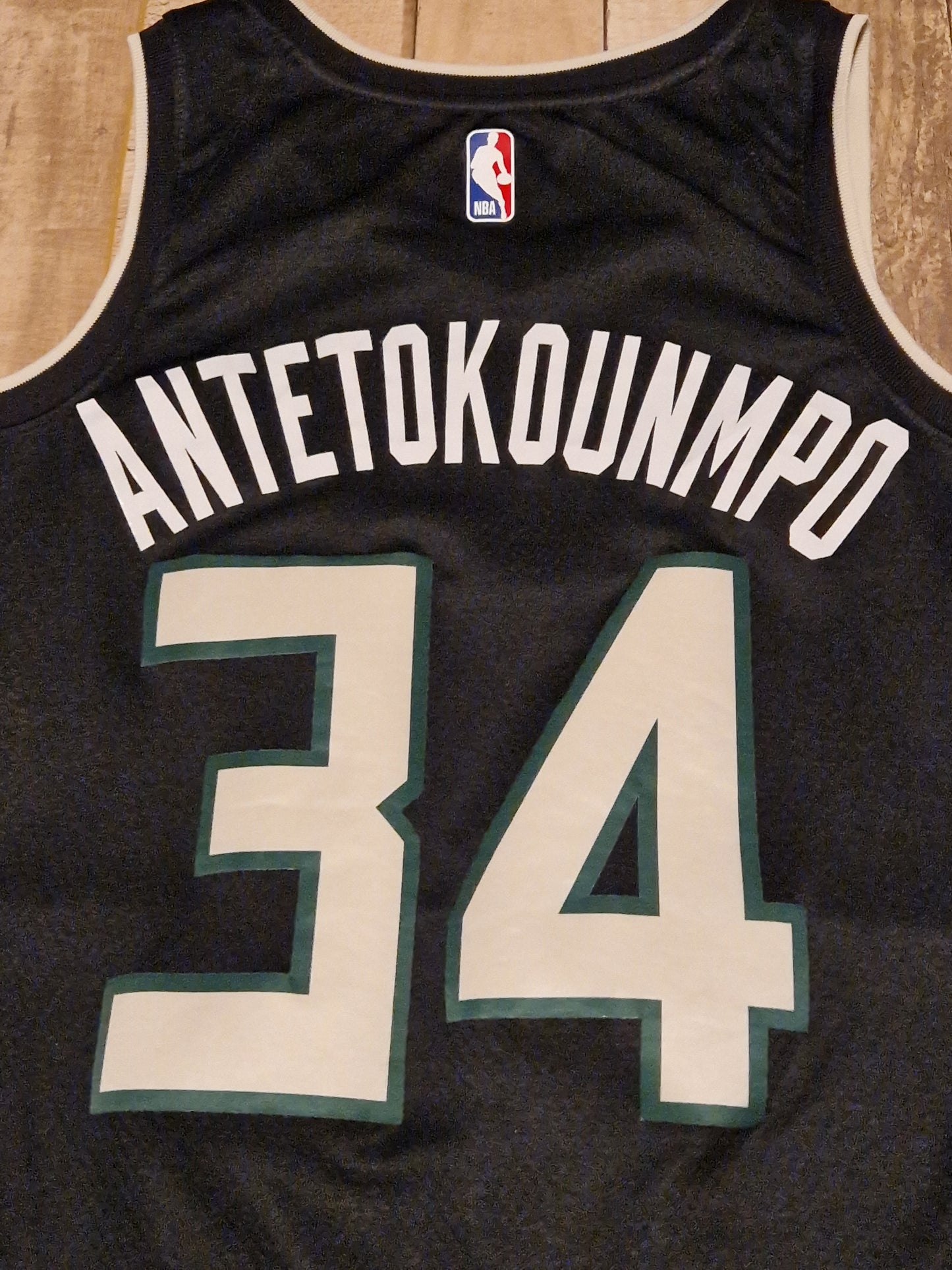 Milwaukee Bucks Giannis Antetokounmpo Jersey