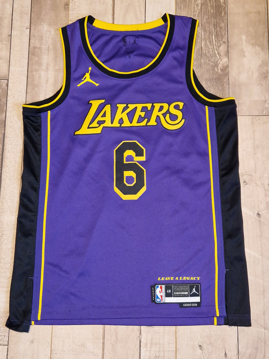 LA Lakers LeBron James Jersey