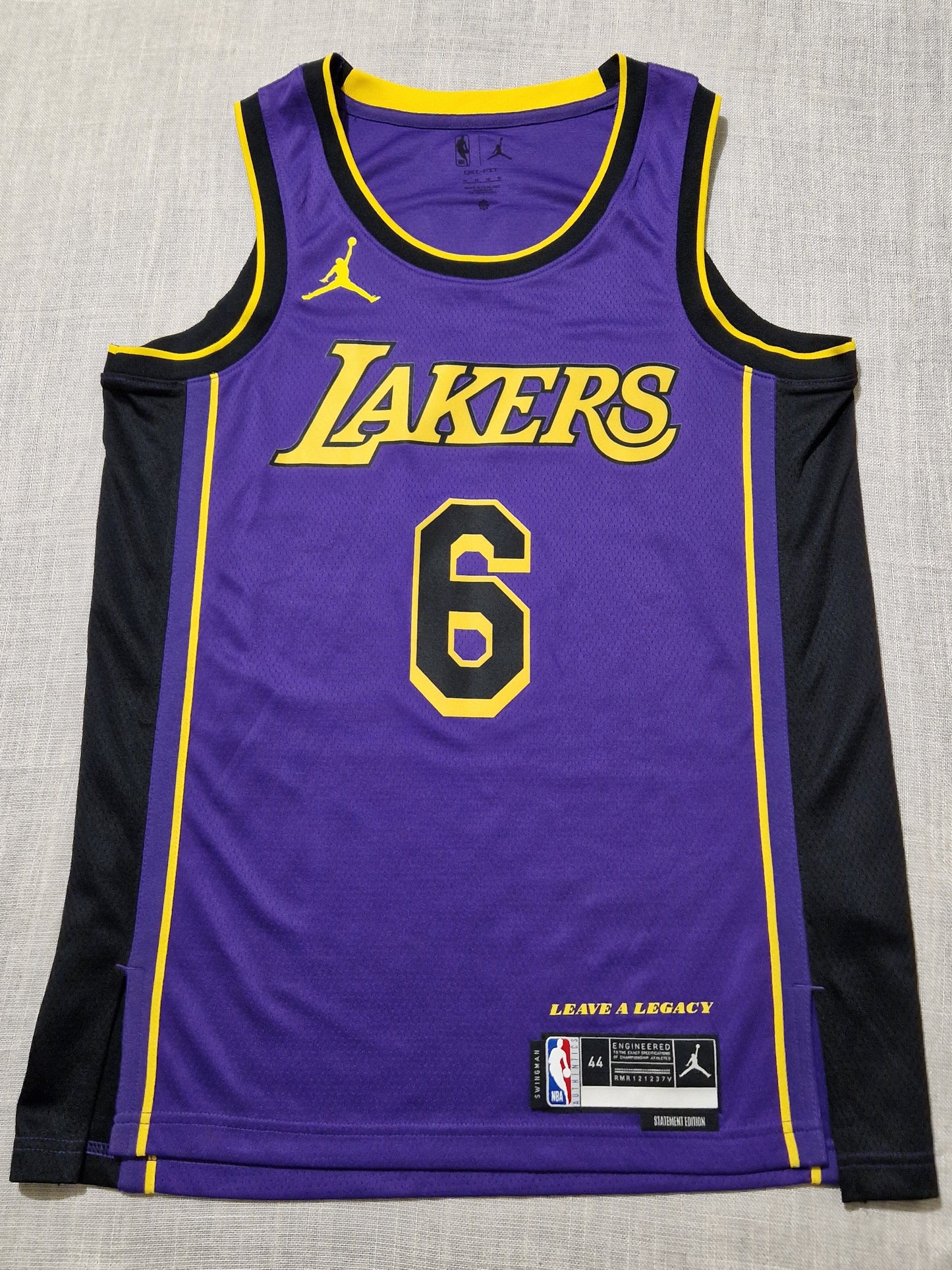 NBA LA Lakers LeBron James Jersey
