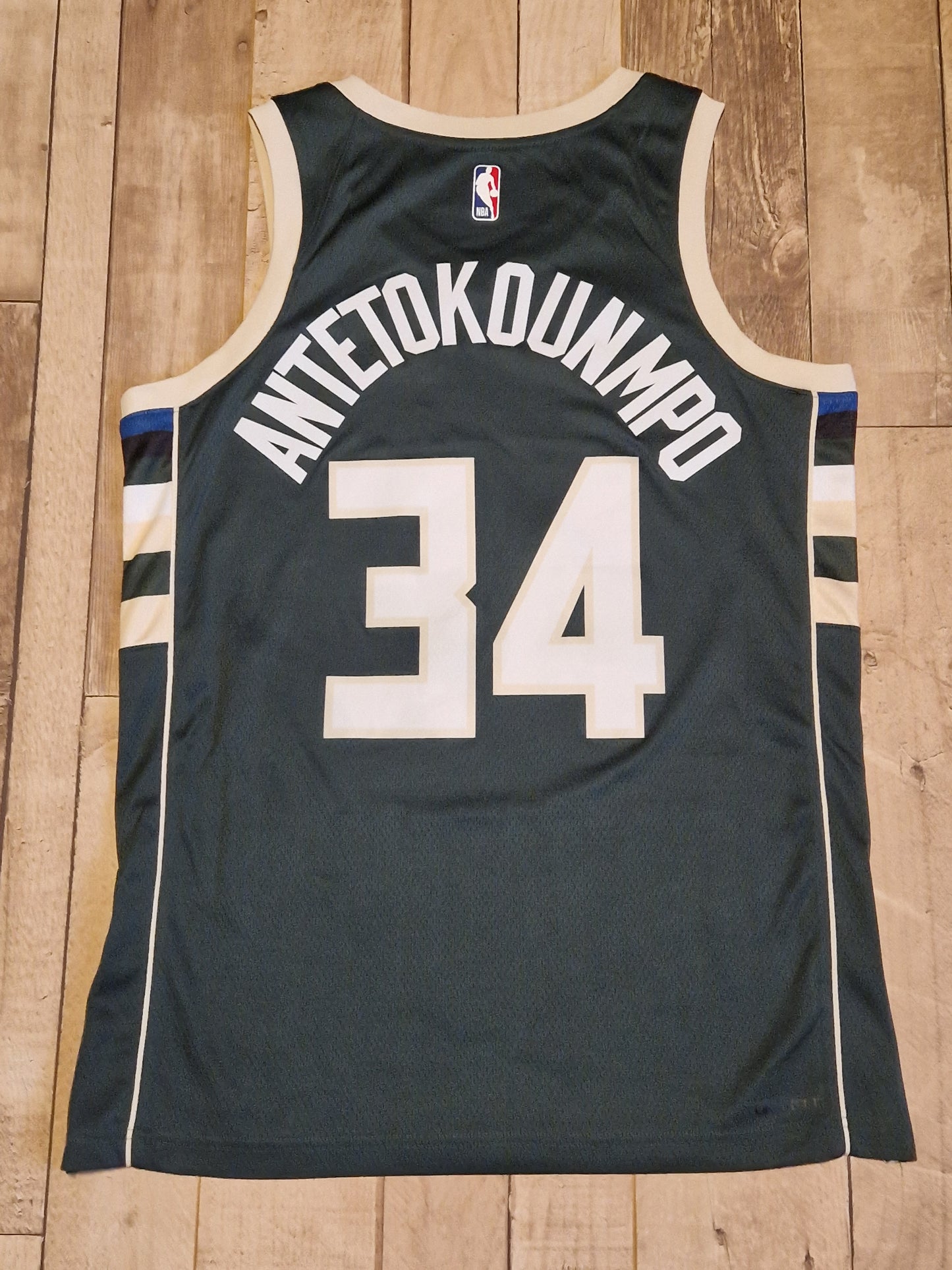 Milwaukee Bucks Giannis Antetokounmpo Jersey