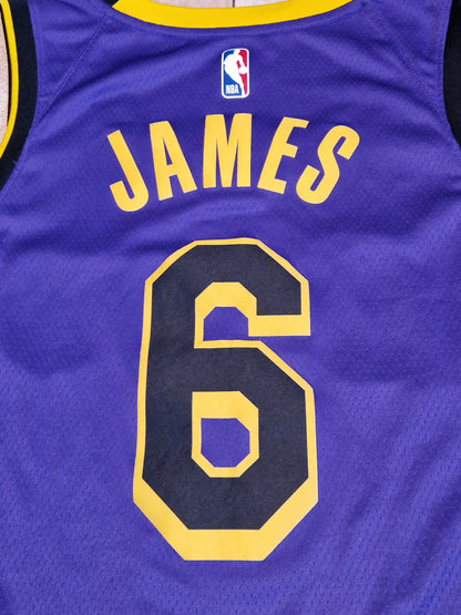 LA Lakers LeBron James Jersey