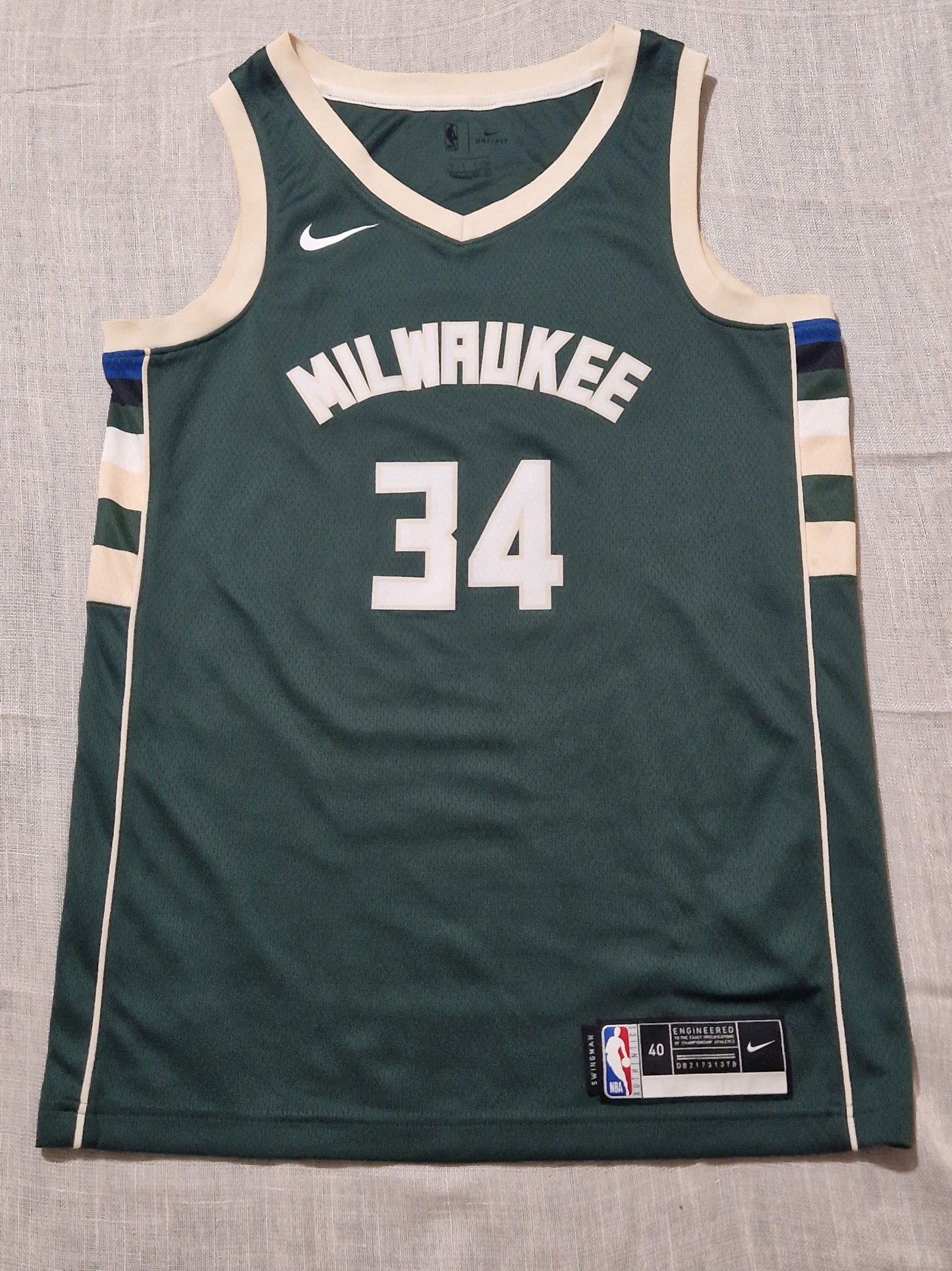 NBA Milwaukee Bucks Giannis Antetokounmpo Jersey