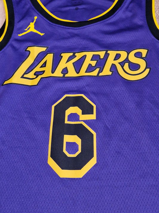 LA Lakers LeBron James Jersey