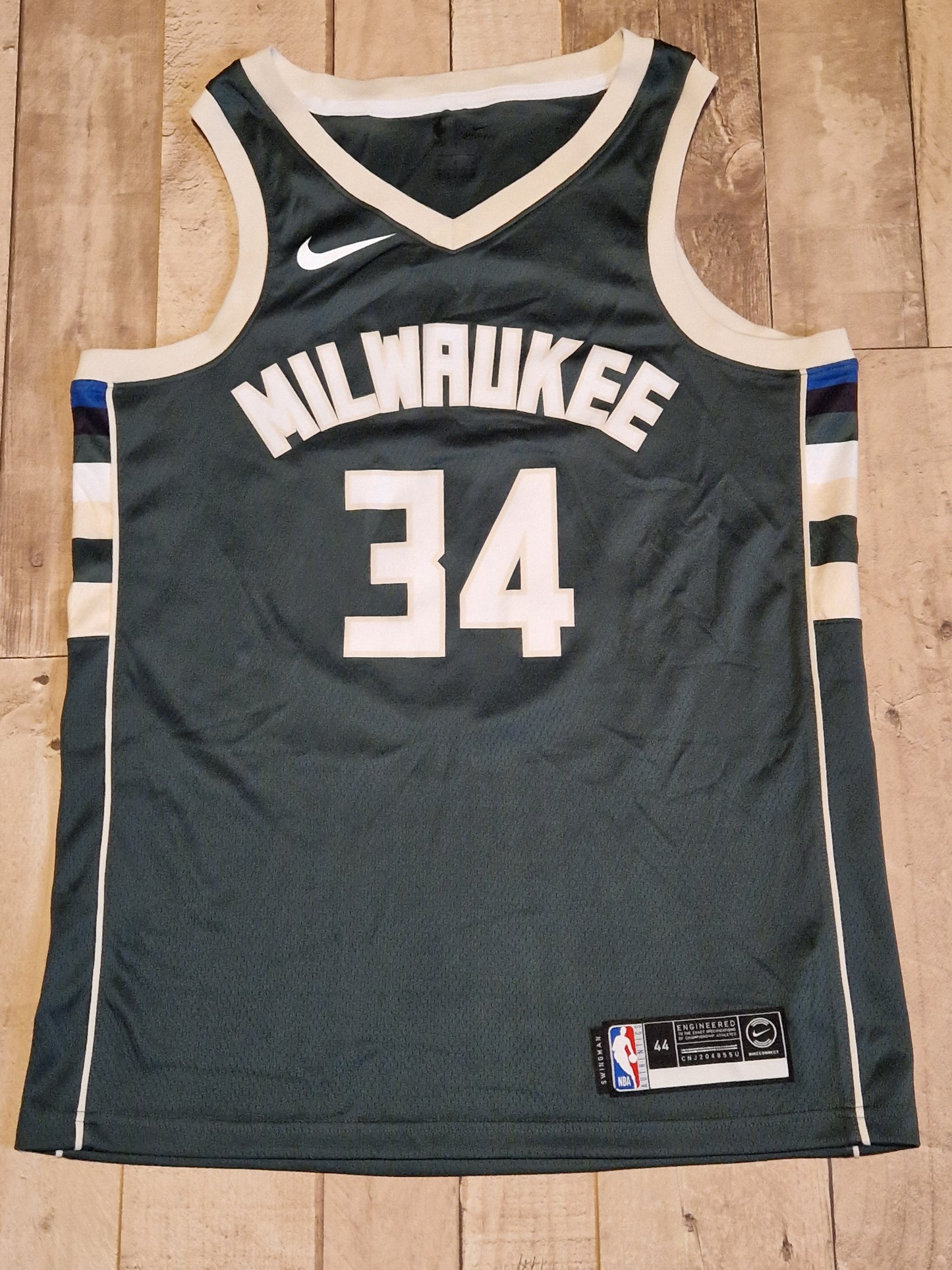 Milwaukee Bucks Giannis Antetokounmpo Jersey