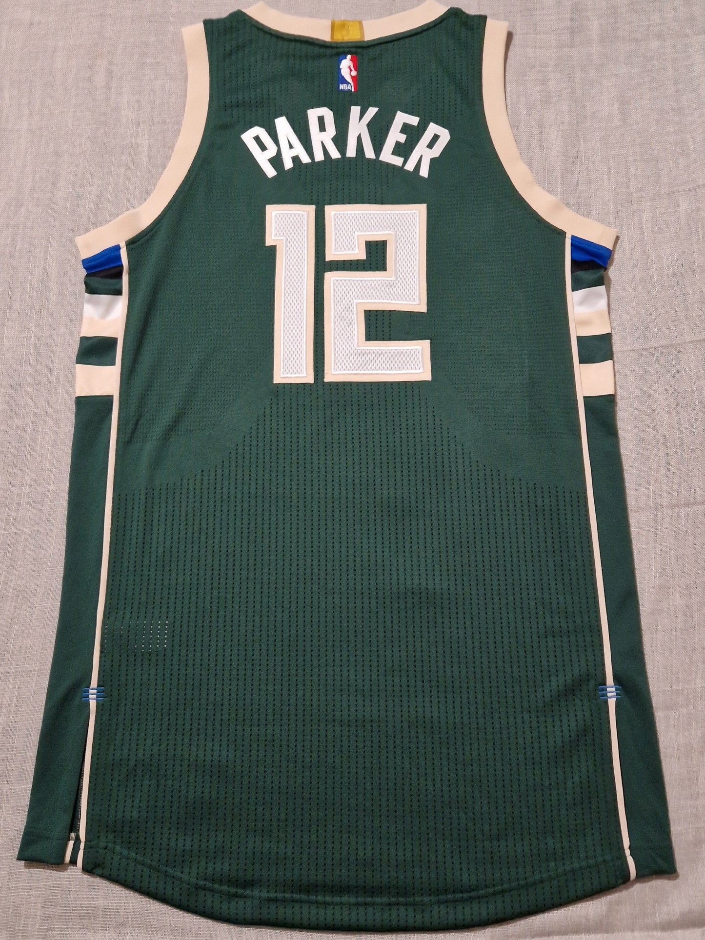 NBA Milwaukee Bucks Parker Jersey