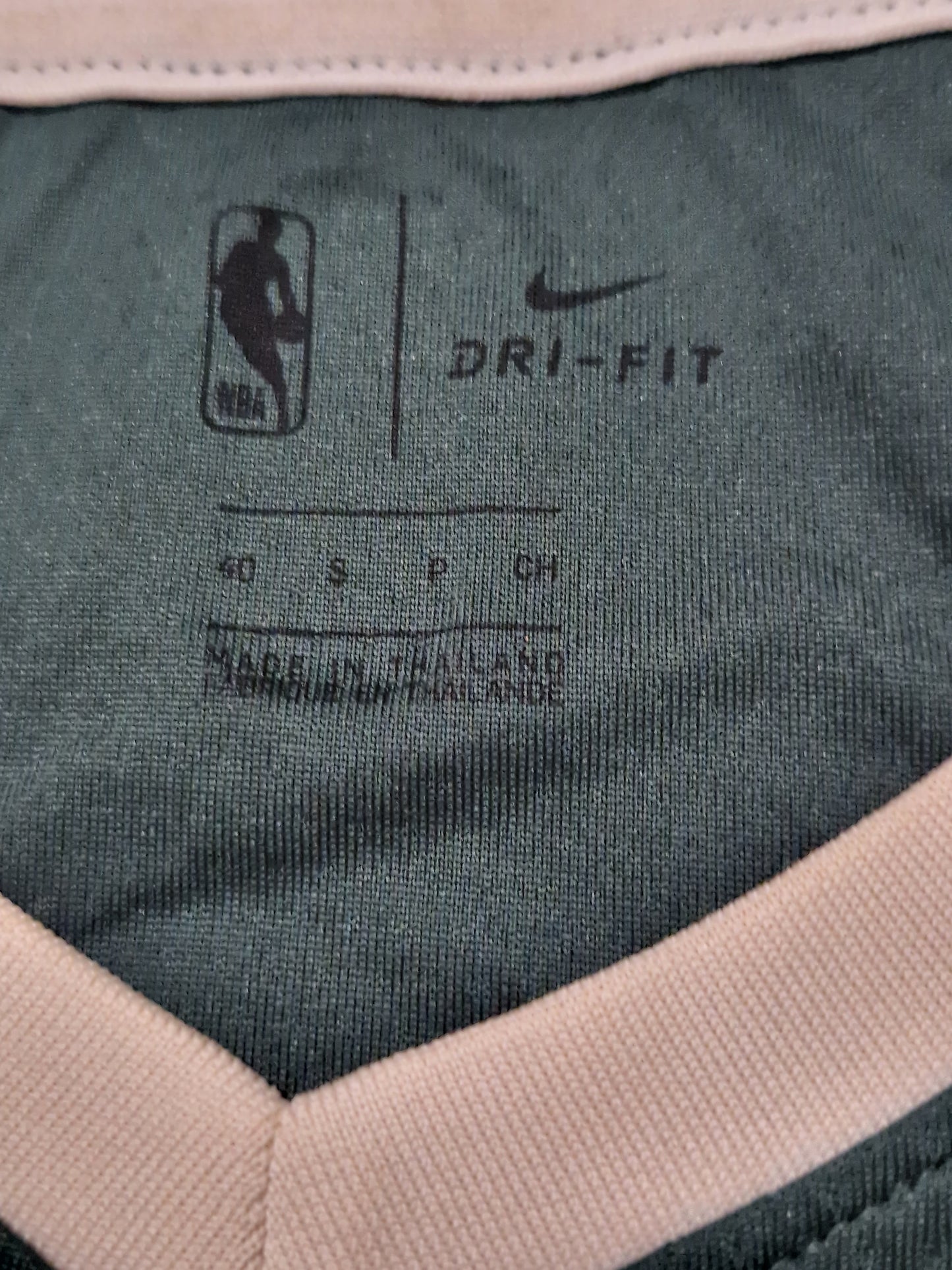 NBA Milwaukee Bucks Giannis Antetokounmpo Jersey