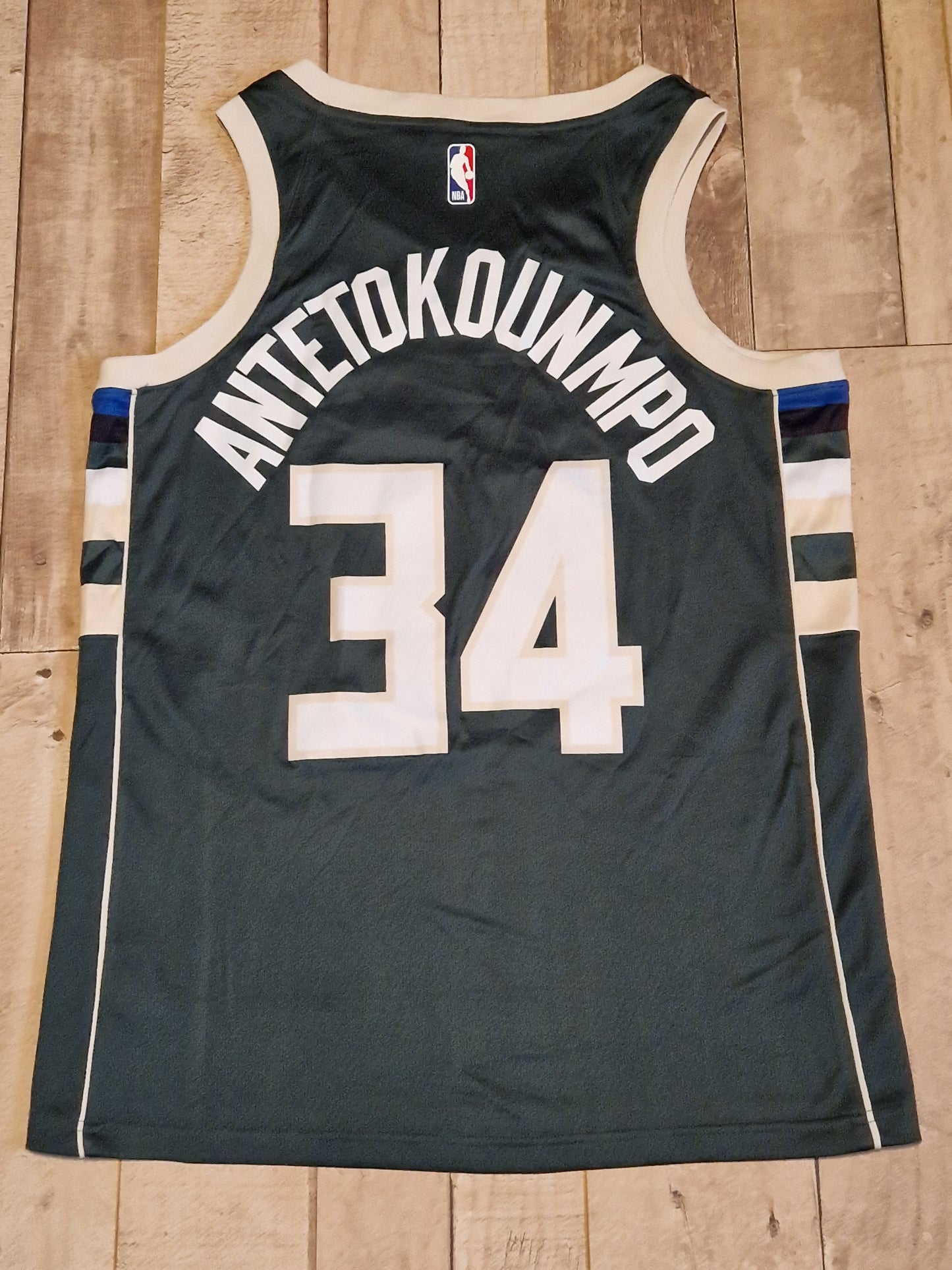 Milwaukee Bucks Giannis Antetokounmpo Jersey