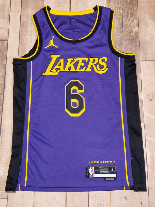 LA Lakers LeBron James Jersey