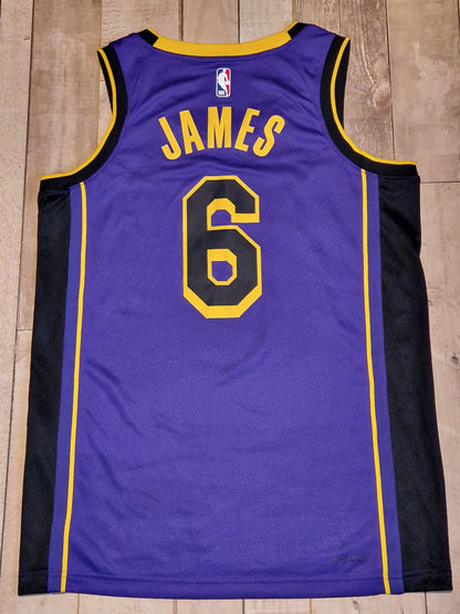 LA Lakers LeBron James Jersey